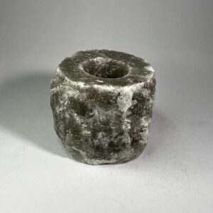 Szürke Himalájai Só Gyertyatartó – Elegancia és nyugalom